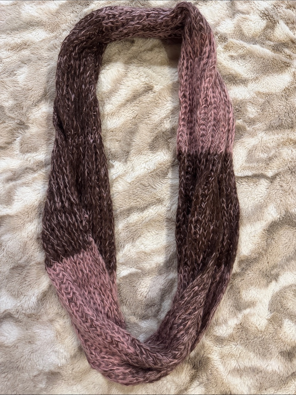 Cozy Two-Tone Knit Infinity Scarf - Pink & Brown